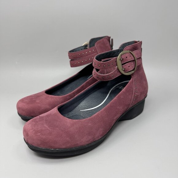 Dansko Lois Burgundy Nubuck Studded Buckle Ankle Strap Wedges Size 8.5 - Picture 3 of 9